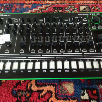 Roland AIRA TR-8 Rhythm Performer Drum Machine 2014 - Present - Black