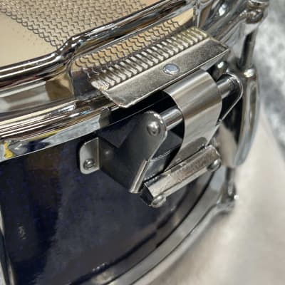 Slingerland 8 Lug Snare Drum 12/1965 - Deep Blue Sparkle image 17