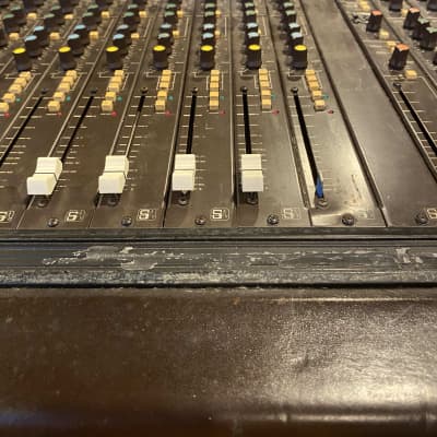 Soundcraft Series 400B 24-Channel 4-Bus Mixing Console image 8