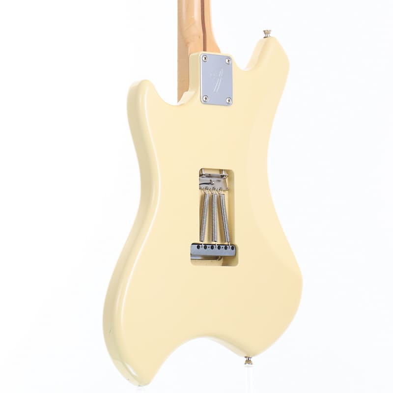 【専用】Fender Japan DAIKI TSUNETA SWINGER Fender Japan introduces Daiki Tsuneta signature Swinger and