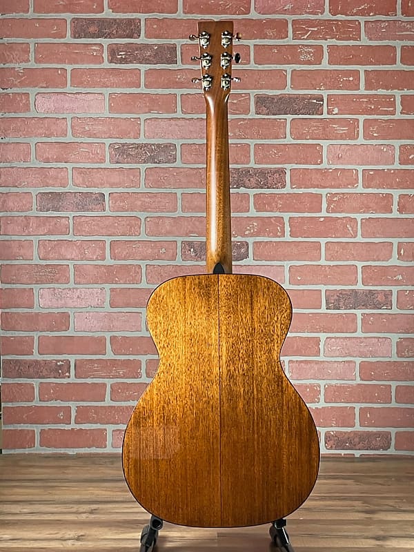 Martin Standard Series 000-18 | Reverb