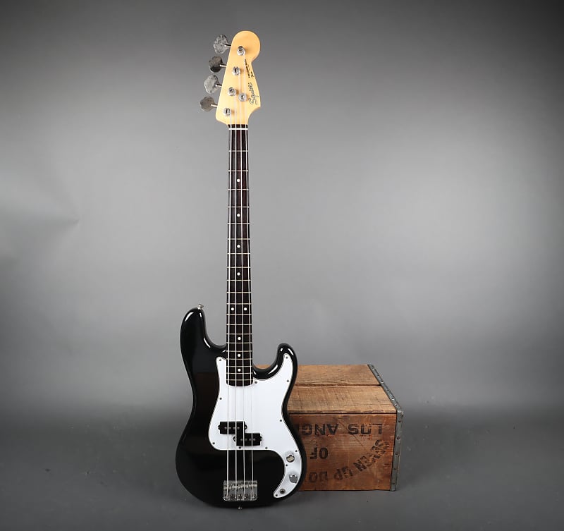 Fender Squier MIJ Precision Bass Medium/Short Scale 32
