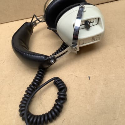 Vintage Made In Japan Headphones B.S.T SH 22 / super funky chunky retro cool look image 6
