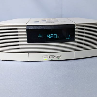 Bose Wave Radio and CD Player AWRC-1P w/ AWACCQ Pedestal Accessory
