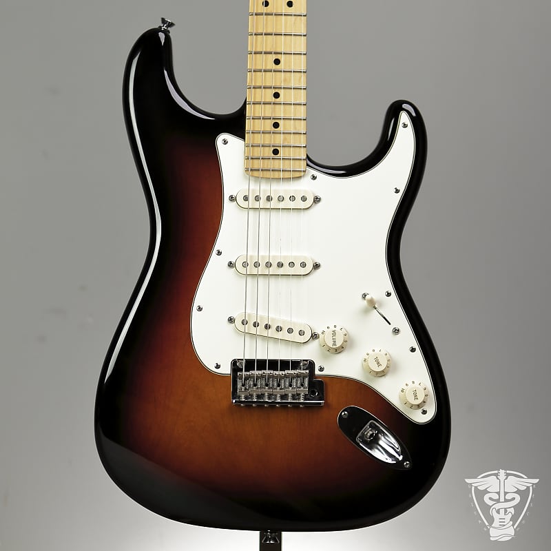【美品】Fender strat American proffesional 1 Fender American Standard Stratocaster 2008 - 2016 | Reverb