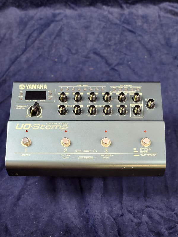 Yamaha UD-Stomp Modulation Delay Effects Pedal Pre-owned with Box