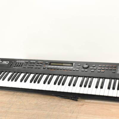 Roland XP-30 61-Key, 64-Voice Expandable Synthesizer