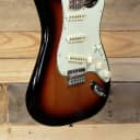 Fender  Robert Cray Stratocaster Electric Guitar 3-Color Sunburst w/ Gigbag