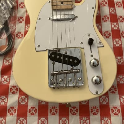 LyxPro Beginner 30" Telecaster Style Electric Guitar, Paulownia Body, White image 2