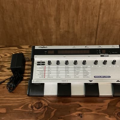 Degitech VOCALIST LIVE4 ボーカル用エフェクター ボーカル用エフェクター VOCALIST LIVE4｜トレファクONLINE