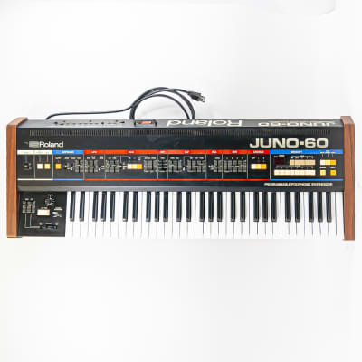 1983 Roland Juno-60 Analog Synthesizer – Classic 61-Key Keyboard