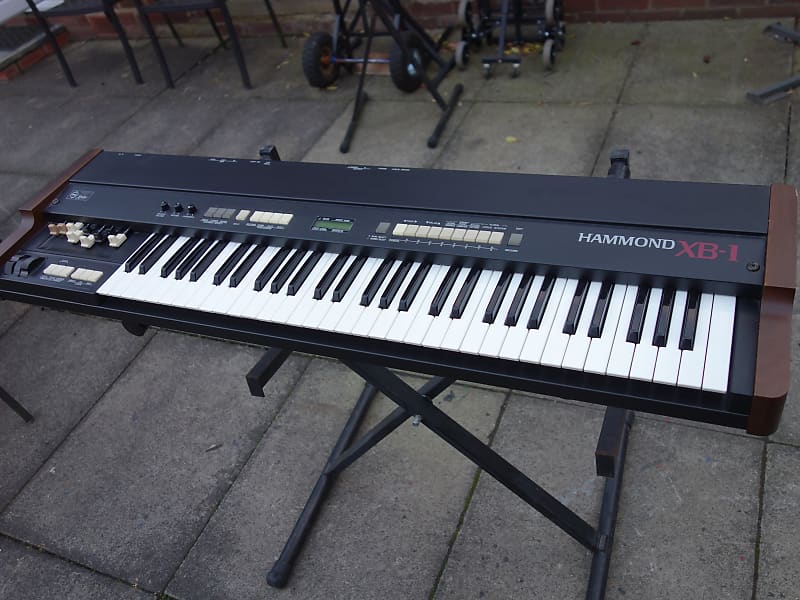 Hammond XB-1 アナログシンセサイザー Hammond XB-1 – Croy Tone Audio Technologies