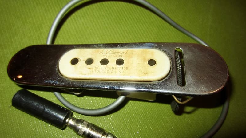 1963 Dearmond Soundhole Pickup White image 1