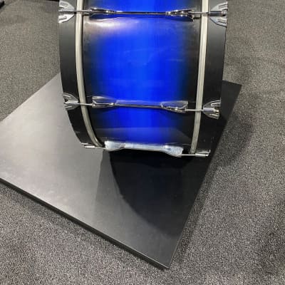 Yamaha 28in Marching Bass Drum with Harness and Beaters image 4