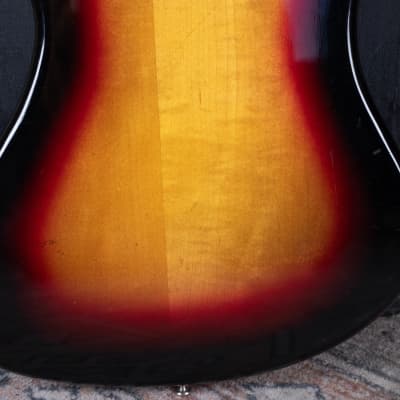 Supro Lexington 1960s - Sunburst image 13