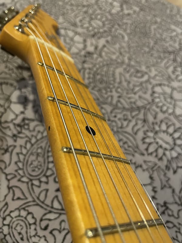 History TH-SV M Three Color Burst | Reverb