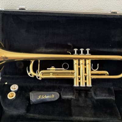 Amazon | ヤマハ B♭トランペット YTR-2335 | 金管楽器パーツ