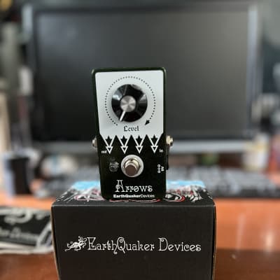 ギター EarthQuaker Devices Arrows Arrows Pre-Amp Booster — EarthQuaker Devices