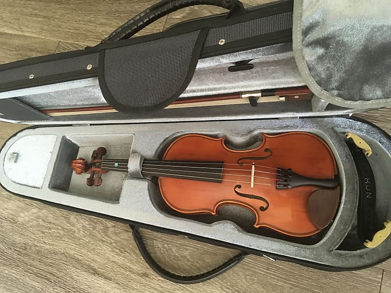 Yamaha V5 violin outfit size 1/4 handcrafted in 2009 in