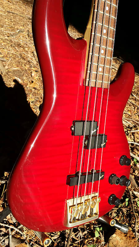 Fender Contemporary Precision Bass Lyte Standard MIJ 1995 - 2001 red image 1