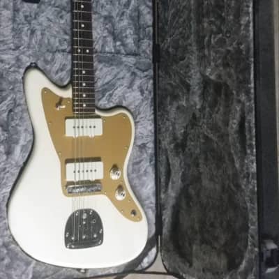 Fender Limited Edition American Professional Jazzmaster with Rosewood Neck image 5