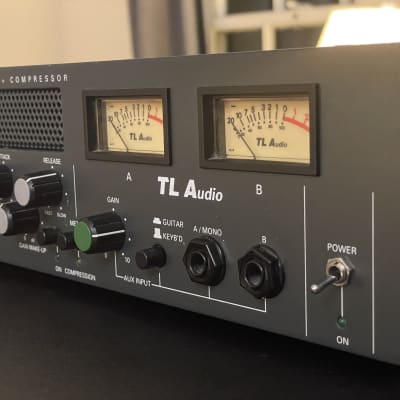 TL Audio C-1 Classic Series Dual Valve Compressor