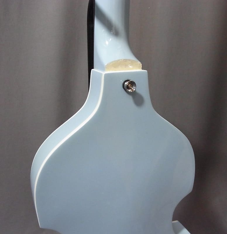 レアカラー Hofner Ignition Bass Snow Blue Hofner / Limited Color Ignition Bass Snow Blue | イシバシ楽器