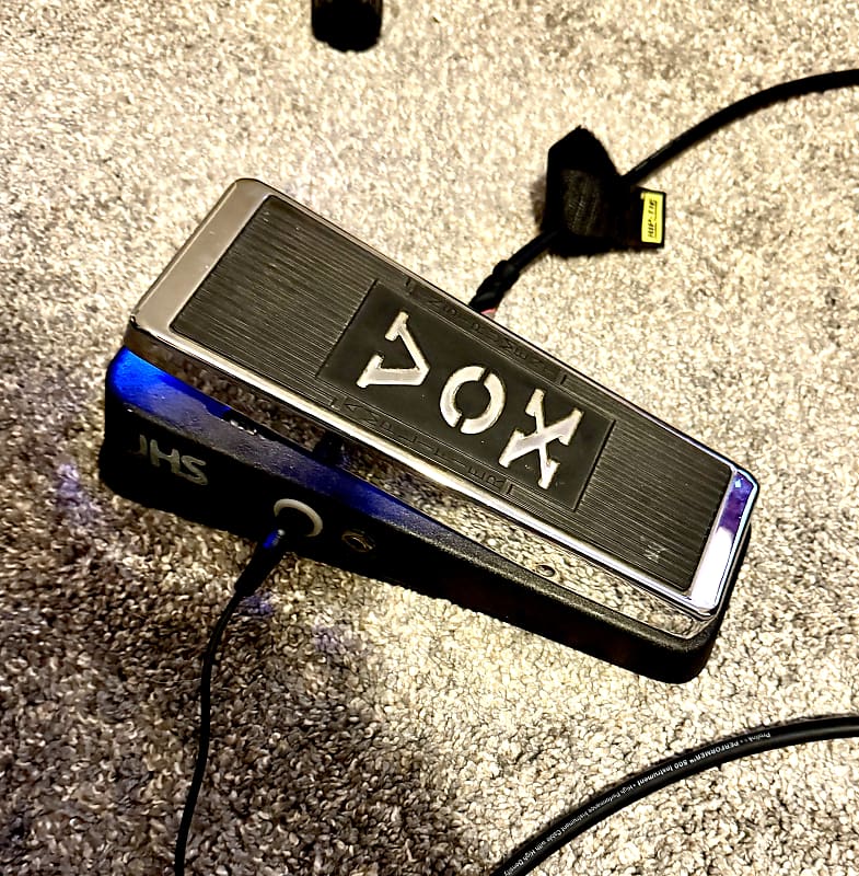 JHS Vox V847 Wah with 