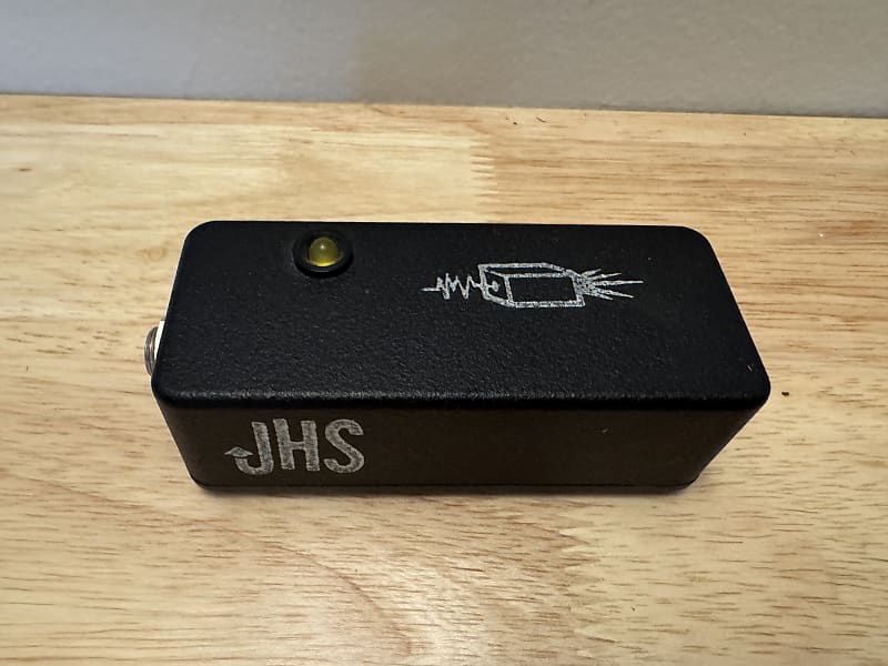 JHS Little Black Buffer
