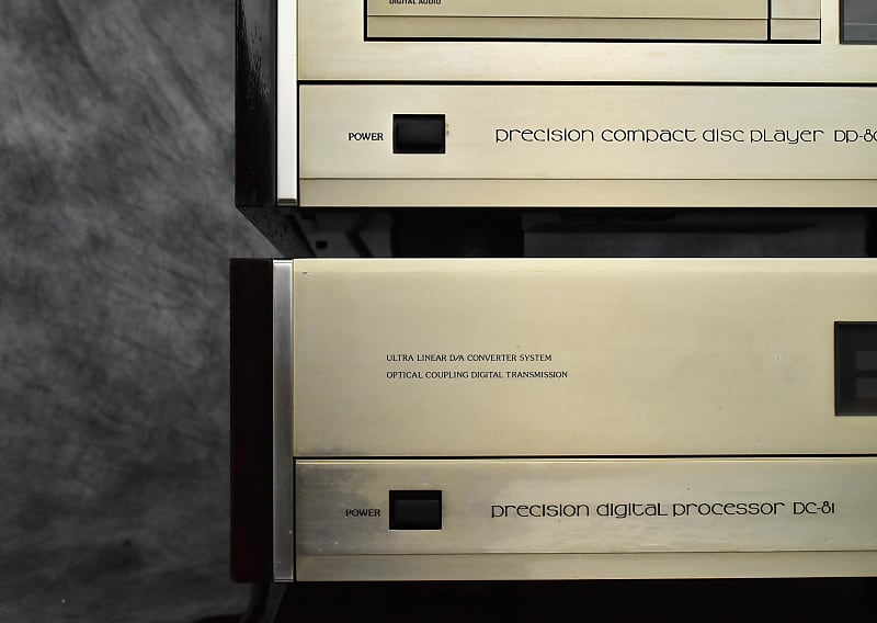 Accuphase DP-80 Compact Disc CD Player & DC-81 DAC in Very Good Condition