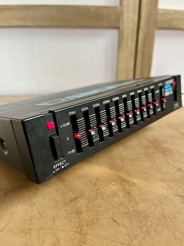 BOSS RGE-10 マイクロラック graphic equalizer BOSS RGE-10 Graphic Equalizer Micro Rack Guitar Effects | eBay