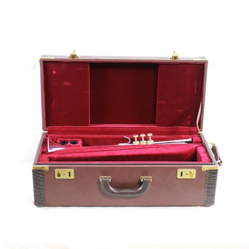 Vintage 2005 Limited Edition Bach Model 197 Stradivarius New York