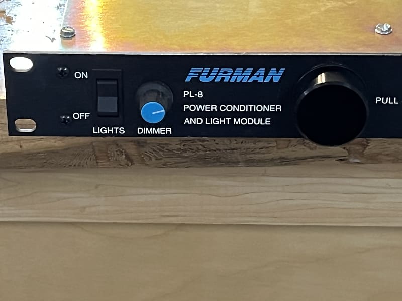 Furman PL-8 Power Conditioner/Light Module image 1