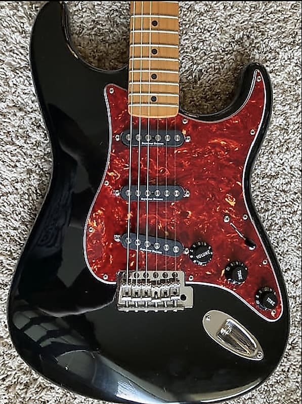 Fender Deluxe Roadhouse Stratocaster 2008 - 2015