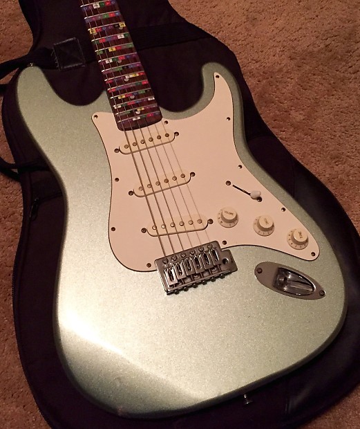 Rockwood pro sale guitar