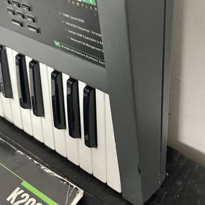 Kurzweil K2VX Sampler/Keyboard w manuals and disks image 4