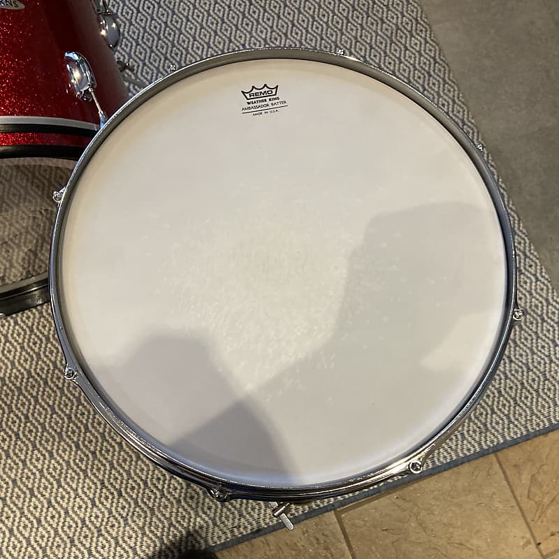 USED 1990's Pearl 3.5x14 Free Floating Maple Snare Drum in Gloss Maple –  Badges Drum Shop