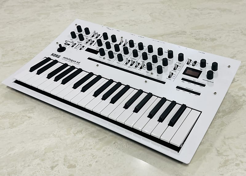 Korg Minilogue XD Pearl White w/ Decksaver | Reverb