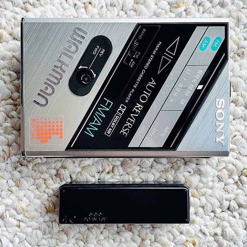 [RARE] Sony WM-F102 Walkman Cassette Player, Awesome Silver ! | Reverb