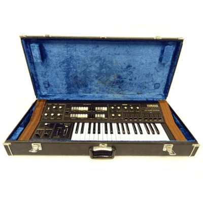 Yamaha CS-15D 37-Key Monophonic Analog Dual Channel Synthesizer