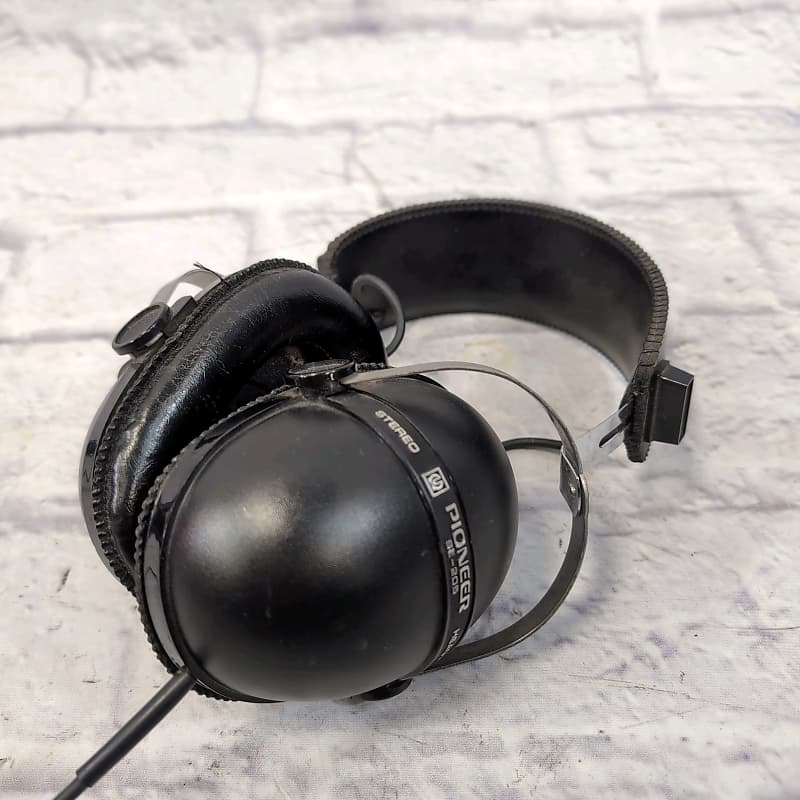 Used Pioneer SE-205 Headphones for Sale | HifiShark.com