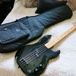Fender Precission Roger Waters Signature Bass image 1