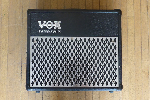 Vox AD15VT Valvetronix Combo Amp - 23 Watt