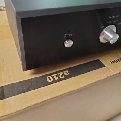 Superscope a210 High Fidelity 10W Integrated Amplifier image 4