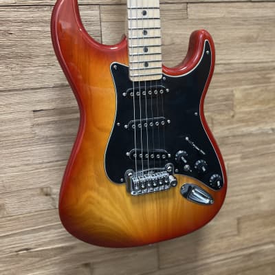 G&L CLF Research S-500 Guitar -Maple Fretboard 2024 - Cherryburst. 8lbs 2oz. w/soft case. New! for sale