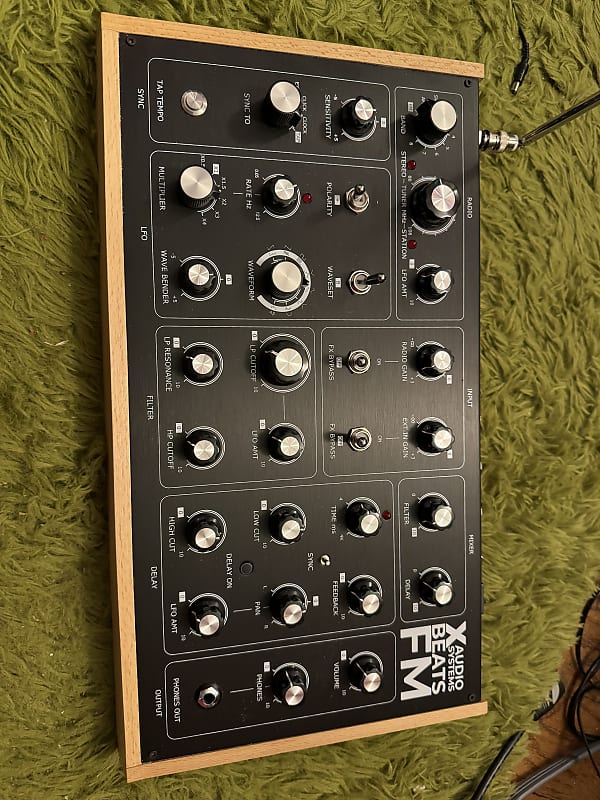 X Audio Systems Beats FM Ultimate Noise Machine Reverb