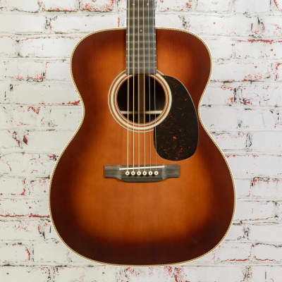 Martin 000-28 -Custom Shop 1937 Acoustic Guitar - Ambertone for sale