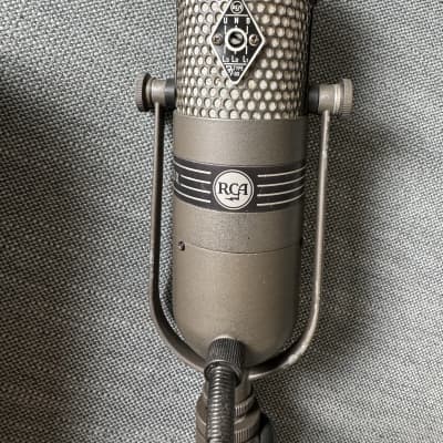 RCA 77-DX Ribbon Microphone | Reverb