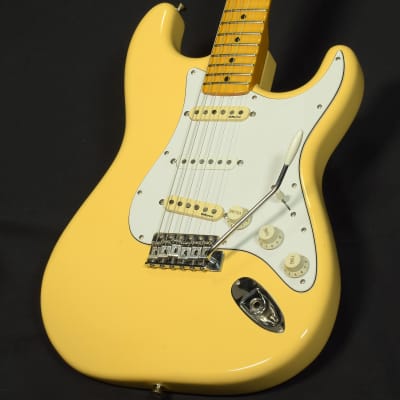 Fender ST-71 YM Yngwie Malmsteen Signature Stratocaster Made In