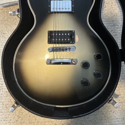 Gibson Custom Shop Adam Jones V1 Signature '79 Les Paul Custom (Aged, Signed) 2020 - Silverburst Relic image 2